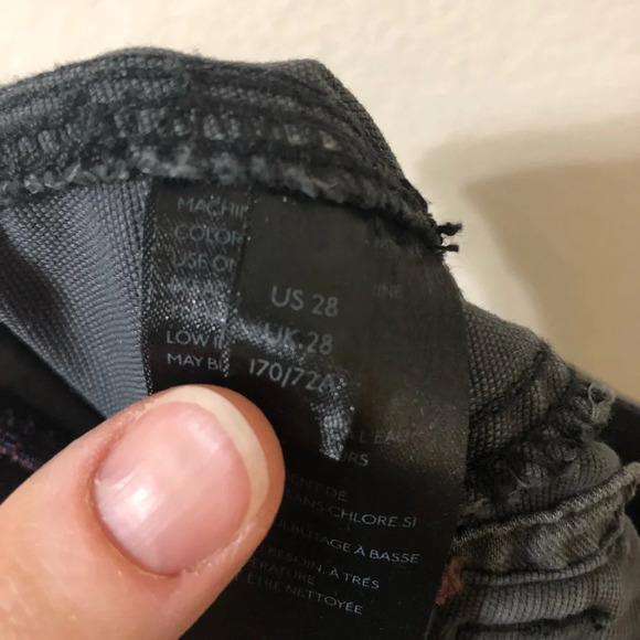 Anthropologie Wanderer High Rise Cargo Pants in Gray - Size 28 - Picture 12 of 14